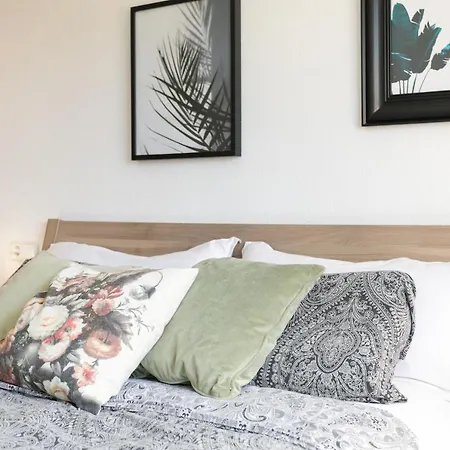 In Διαμέρισμα *